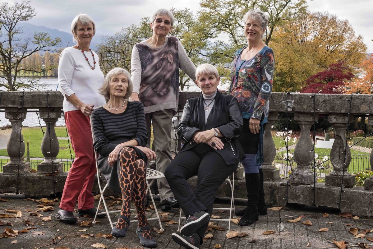 Hanna Hinnen, Marie-Louise Barben, Kathrin Keller, Ruth Fries, Heidi Witzig (v.l.n.r.)