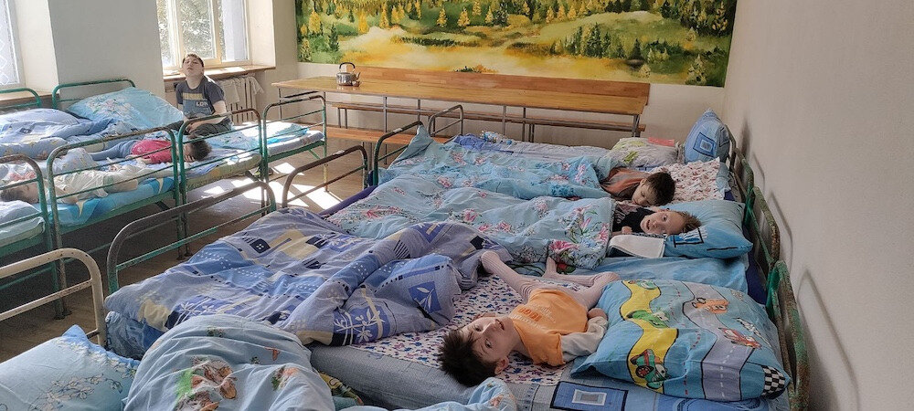 wo jetzt auch noch vor dem Krieg gefl&uuml;chtete Kinder auf ihre Hilfe warten.