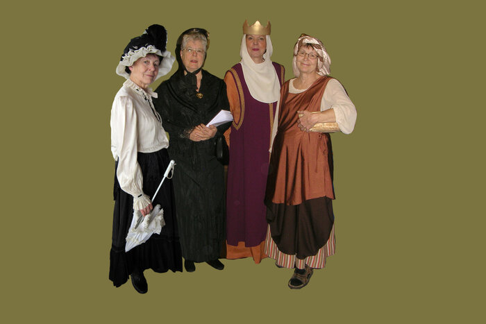 Foto zvg: Performance Frauengeschichte an der Frauenvernetzungswerkstatt 2014 &laquo;Frauen im Dialog&raquo; mit historischen Figuren. Von links und rechts: Lydia Escher, Tochter von Pionier Alfred Escher und seiner Frau Augusta (Martha Be&eacute;ry), Marie Goegg-Pouchoulin, erste Schweizer Frauenrechtlerin (Heidi Witzig), Sybilla von Helfenstein, &Auml;btissin Fraum&uuml;nster Z&uuml;rich (C&auml;cilia van de Laak) und Gertrud Stauffacher, der Sage nach eigentliche Initiantin des R&uuml;tlischwurs (Martha Be&eacute;ry).
